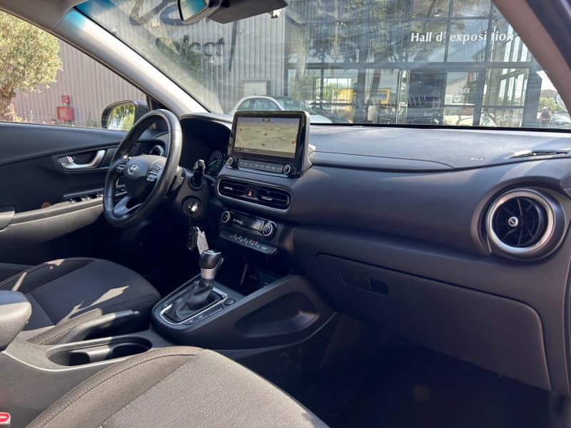 HYUNDAI KONA photo 3