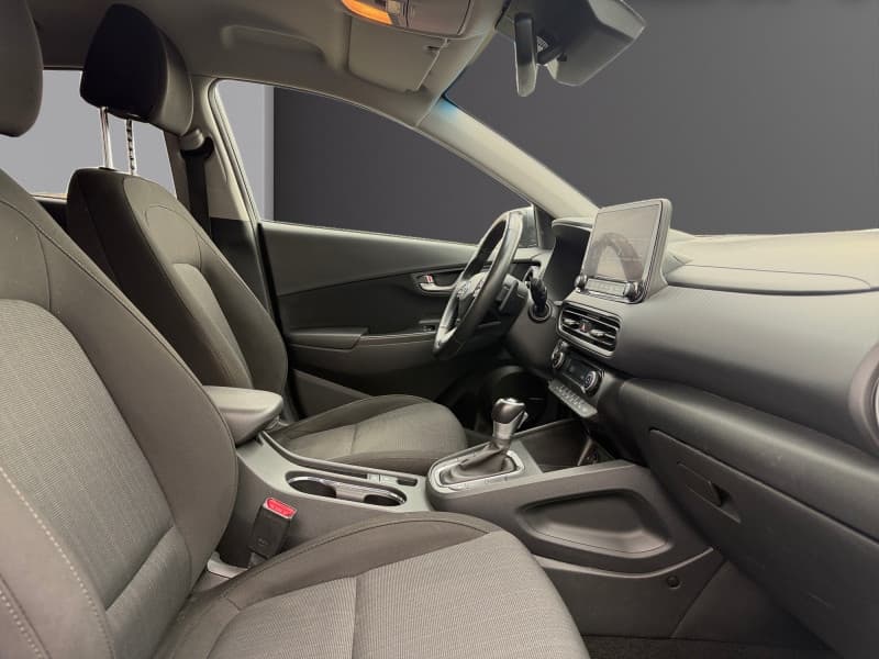 HYUNDAI KONA photo 7