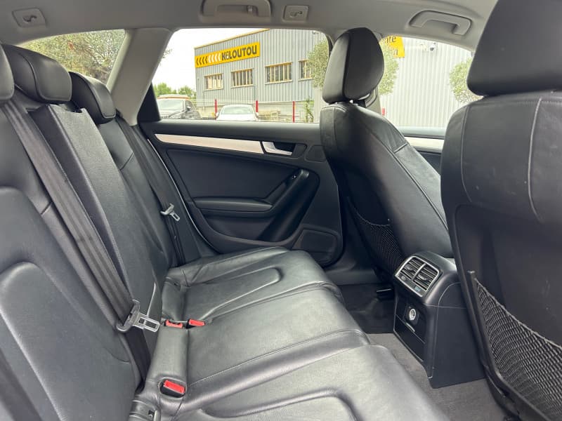 AUDI A4 AVANT photo 5
