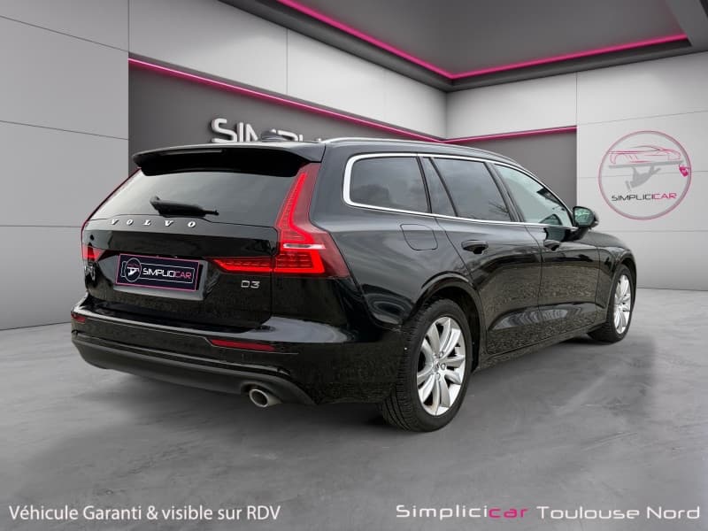 VOLVO V60 photo 8