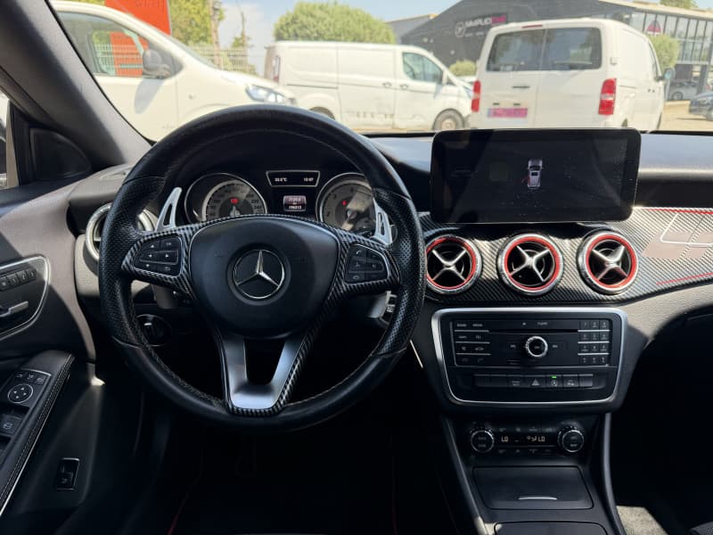 MERCEDES CLA photo 2