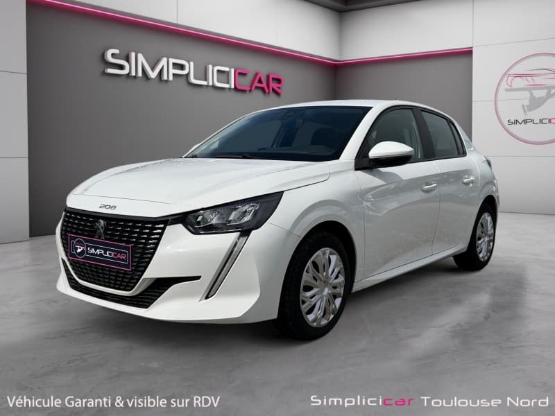 PEUGEOT 208 photo 5