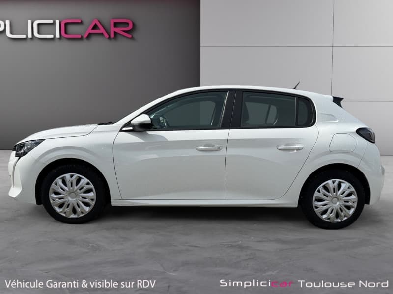 PEUGEOT 208 photo 6