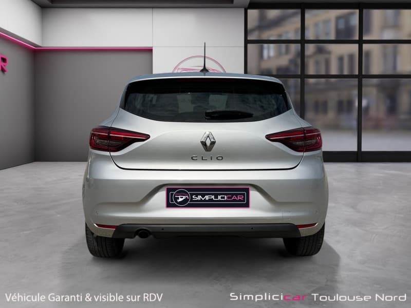 RENAULT CLIO V photo 7