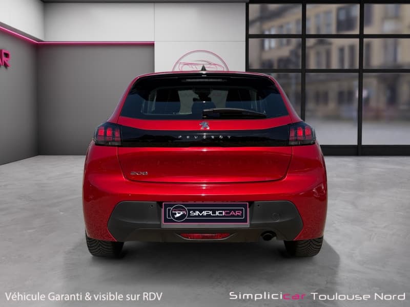 PEUGEOT 208 photo 7