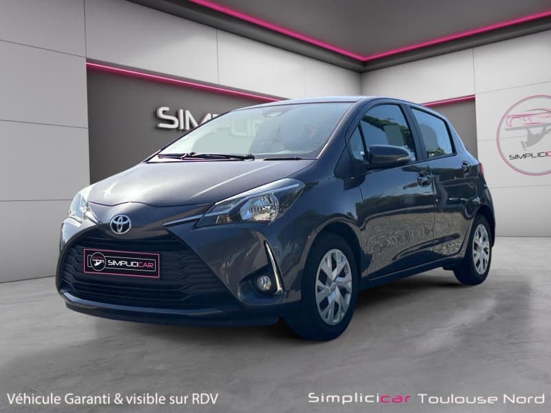 TOYOTA YARIS photo 7