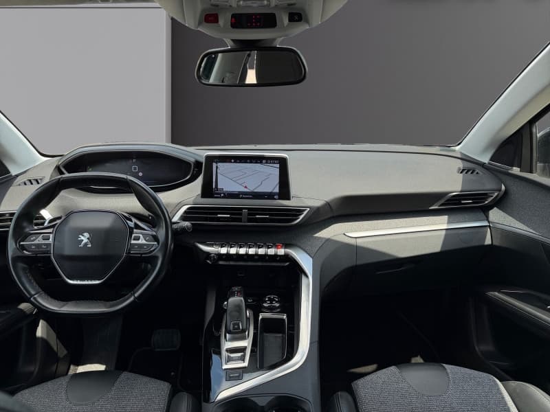 PEUGEOT 5008 photo 2