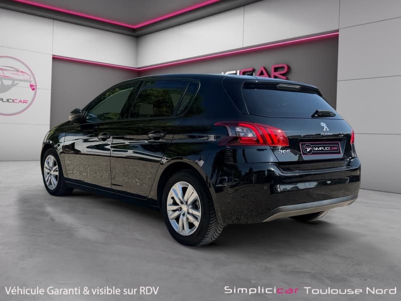 PEUGEOT 308 photo 3