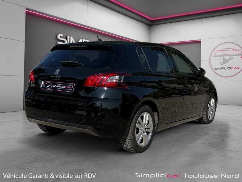 PEUGEOT 308 photo 8