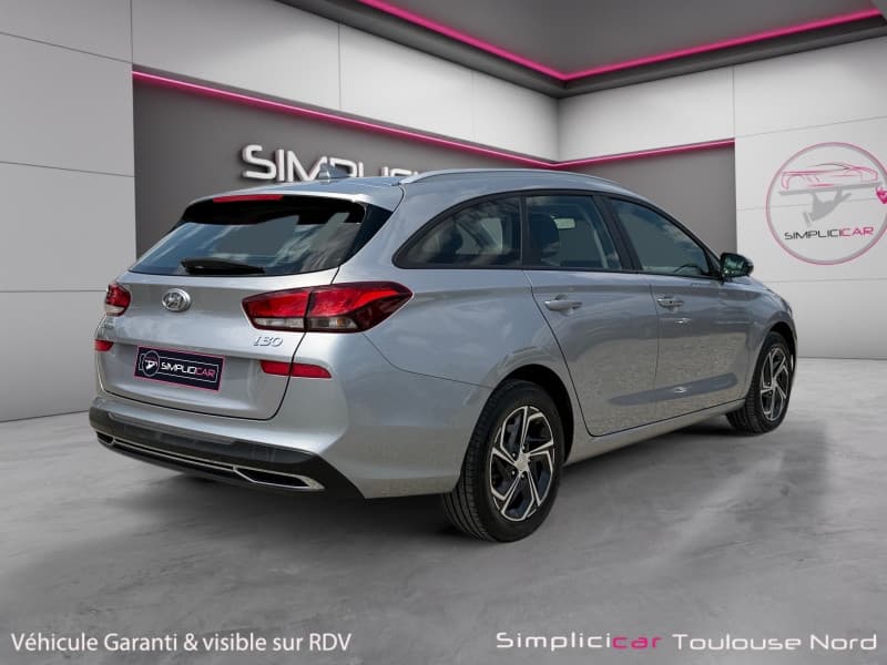 HYUNDAI I30 SW photo 8