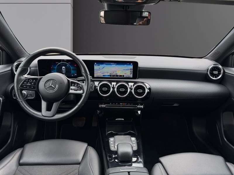 MERCEDES CLASSE A photo 2